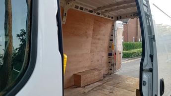 IVECO DAILY 2.3D HPI 14V 35S 3520 Panel Van 5dr Diesel HiMatic MWB H2 Euro 6