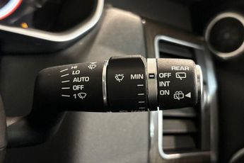 LAND ROVER RANGE ROVER SPORT 3.0 SD V6 HSE Dynamic SUV 5dr Diesel Auto 4WD Euro 6 (s/s) (306 