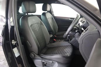 VOLKSWAGEN TIGUAN 1.5 TSI R-Line DSG Euro 6 (s/s) 5dr