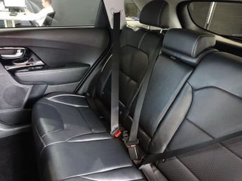KIA NIRO 64kWh 3 SUV 5dr Electric Auto (201 bhp)
