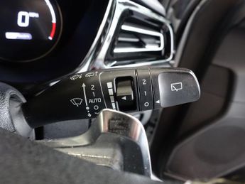 KIA NIRO 64kWh 3 SUV 5dr Electric Auto (201 bhp)