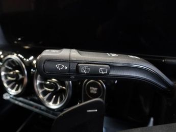 MERCEDES-BENZ EQA EQA 250 66.5kWh Sport SUV 5dr Electric Auto (190 ps)