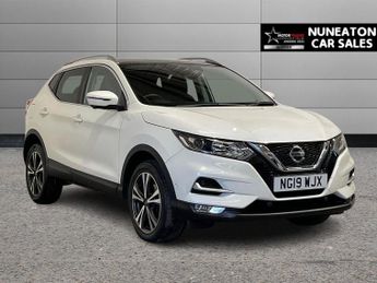 Nissan Qashqai 1.3 DIG-T N-Connecta SUV 5dr Petrol Manual Euro 6 (s/s) (140 ps)