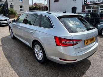 SKODA SUPERB 2.0 TDI SE Technology Estate 5dr Diesel DSG Auto Euro 6 (s/s) (1