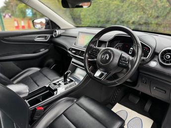 MG MG HS 1.5 T-GDI Excite SUV 5dr Petrol DCT Euro 6 (s/s) (162 ps)