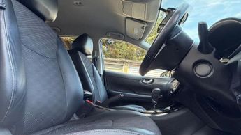 NISSAN PULSAR 1.2 DIG-T N-Connecta Hatchback 5dr Petrol XTRON Euro 6 (s/s) (11