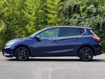 NISSAN PULSAR 1.2 DIG-T N-Connecta Hatchback 5dr Petrol XTRON Euro 6 (s/s) (11