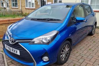 TOYOTA YARIS 1.33 Dual VVT-i Icon Hatchback 5dr Petrol Multidrive S Euro 6 (9