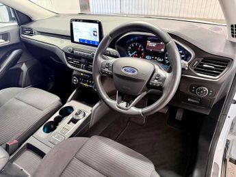 FORD FOCUS 1.0T EcoBoost Titanium Hatchback 5dr Petrol Auto Euro 6 (s/s) (1