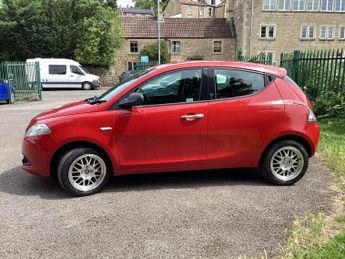 CHRYSLER YPSILON 1.2 S Hatchback 5dr Petrol Manual Euro 5 (s/s) (69 bhp)