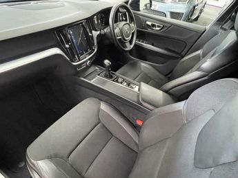 VOLVO V60 2.0 D3 Momentum Estate 5dr Diesel Manual Euro 6 (s/s) (150 ps)