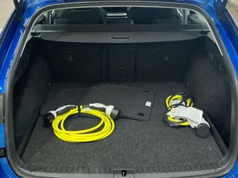 SKODA OCTAVIA 1.4 TSI iV 13kWh SE Technology Estate 5dr Petrol Plug-in Hybrid 