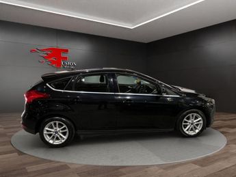 FORD FOCUS 1.0T EcoBoost Zetec Hatchback 5dr Petrol Manual Euro 6 (s/s) (12