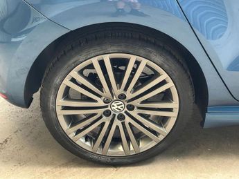 VOLKSWAGEN POLO 1.4 TSI BlueMotion Tech ACT BlueGT Hatchback 5dr Petrol DSG Euro