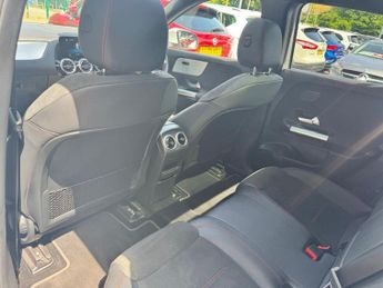 MERCEDES-BENZ EQA EQA 250+ 70.5kWh AMG Line (Premium) SUV 5dr Electric Auto (190 p