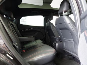 FORD MUSTANG MACH-E Extended Range 91kWh AWD 5dr