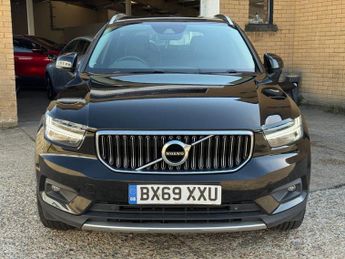 VOLVO XC40 2.0 D3 Inscription SUV 5dr Diesel Auto Euro 6 (s/s) (150 ps)