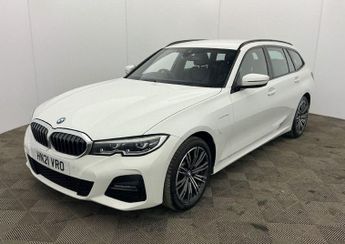 BMW 330 2.0 330e 12kWh M Sport Touring 5dr Petrol Plug-in Hybrid Auto Eu