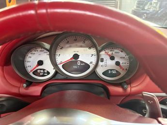 PORSCHE BOXSTER 3.4 987 S Convertible 2dr Petrol PDK (221 g/km, 310 bhp)