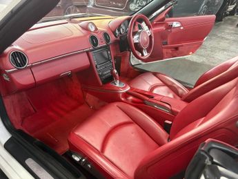 PORSCHE BOXSTER 3.4 987 S Convertible 2dr Petrol PDK (221 g/km, 310 bhp)
