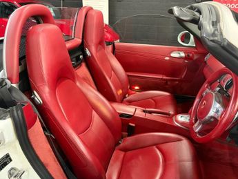 PORSCHE BOXSTER 3.4 987 S Convertible 2dr Petrol PDK (221 g/km, 310 bhp)