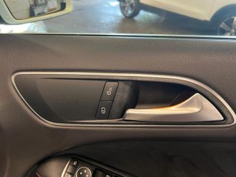 MERCEDES-BENZ B-CLASS 1.5 B180d AMG Line MPV 5dr Diesel 7G-DCT Euro 6 (s/s) (109 ps)