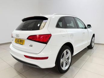 AUDI Q5 2.0 TDI S line Plus SUV 5dr Diesel S Tronic quattro Euro 6 (s/s)