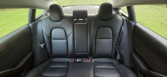 TESLA Model 3 (Dual Motor) Long Range Auto 4WDE 4dr