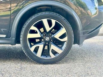 NISSAN JUKE 1.6 n-tec CVT Euro 5 5dr