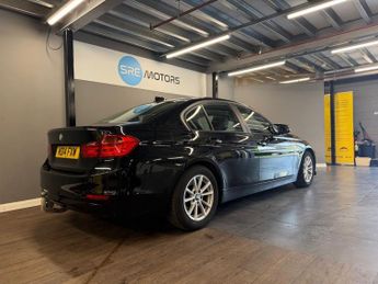BMW 3 SERIES 2.0 320d ED EfficientDynamics Business Saloon 4dr Diesel Auto Eu