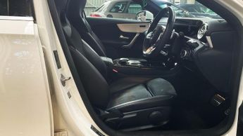 MERCEDES-BENZ A-CLASS 1.3 A200 AMG Line (Premium) Hatchback 5dr Petrol 7G-DCT Euro 6 (