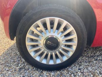 FIAT 500 1.2 Lounge Hatchback 3dr Petrol Dualogic Euro 4 (69 bhp)