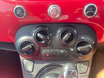 FIAT 500 1.2 Lounge Hatchback 3dr Petrol Dualogic Euro 4 (69 bhp)