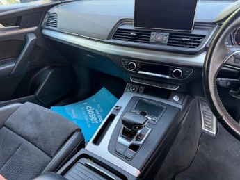 AUDI Q5 2.0 TDI 40 S line SUV 5dr Diesel S Tronic quattro 