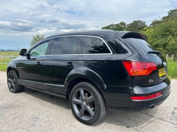 AUDI Q7 3.0 TDI S line SUV 5dr Diesel Tiptronic quattro (260 g/km, 242 b