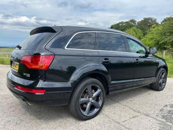 AUDI Q7 3.0 TDI S line SUV 5dr Diesel Tiptronic quattro (260 g/km, 242 b