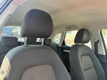AUDI Q3 2.0 TDI SE SUV 5dr Diesel S Tronic quattro Euro 5 (s/s) (177 ps)