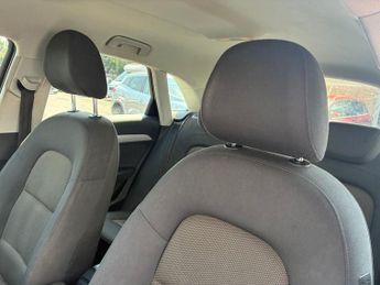 AUDI Q3 2.0 TDI SE SUV 5dr Diesel S Tronic quattro Euro 5 (s/s) (177 ps)