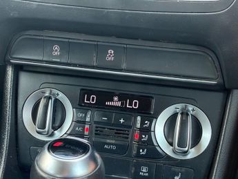 AUDI Q3 2.0 TDI SE SUV 5dr Diesel S Tronic quattro Euro 5 (s/s) (177 ps)
