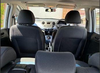 HYUNDAI I10 1.2 SE Hatchback 5dr Petrol Auto Euro 5 (87 ps) 1 Owner / Full S