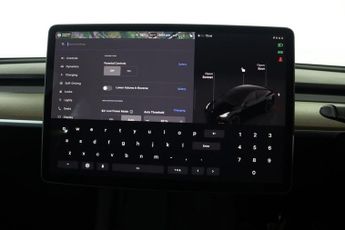 TESLA MODEL Y (Dual Motor) Performance Auto 4WDE 5dr