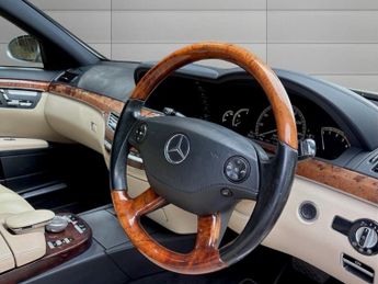 MERCEDES-BENZ S CLASS 3.0 S320 CDI V6 Saloon 4dr Diesel G-Tronic Euro 4 (231 ps)