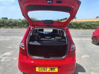 HYUNDAI I10 1.2 Classic Hatchback 5dr Petrol Manual Euro 5 (85 bhp)