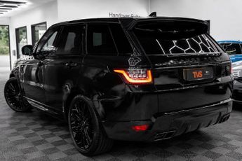 LAND ROVER RANGE ROVER SPORT 3.0 SD V6 HSE Dynamic SUV 5dr Diesel Auto 4WD Euro 6 (s/s) (306 