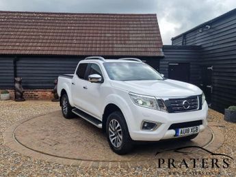 Nissan Navara 2.3 dCi Tekna Pickup Double Cab 4dr Diesel Manual 4WD Euro 6 (s/