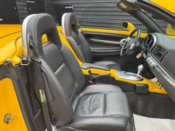 CHEVROLET SSR 6.0 V8 Petrol Convertible