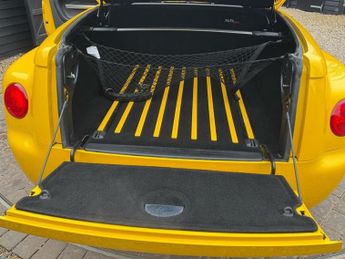 CHEVROLET SSR 6.0 V8 Petrol Convertible