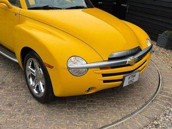 CHEVROLET SSR 6.0 V8 Petrol Convertible