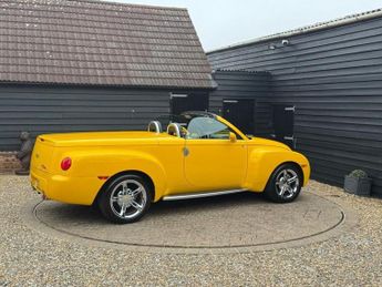 CHEVROLET SSR 6.0 V8 Petrol Convertible
