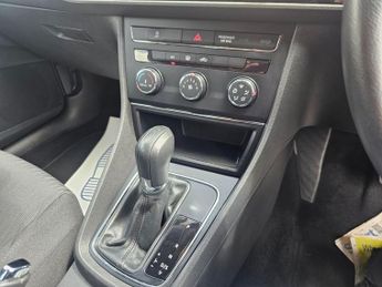SEAT LEON AUTOMATIC 1.2 TSI SE Sport Tourer 5dr Petrol DSG Euro 6 (s/s) (1